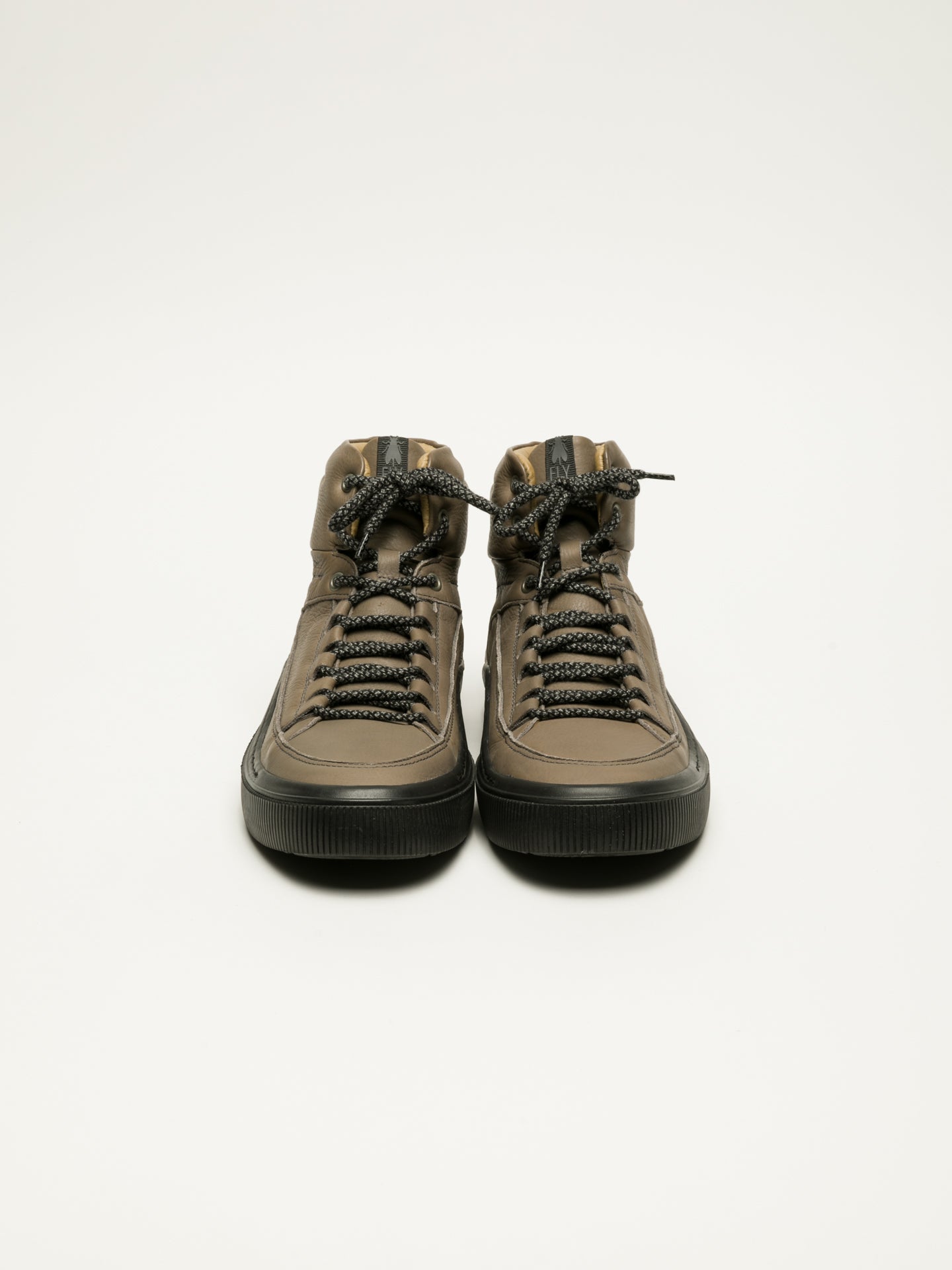 Fly London Ténis de Cano-Alto em Cinzento